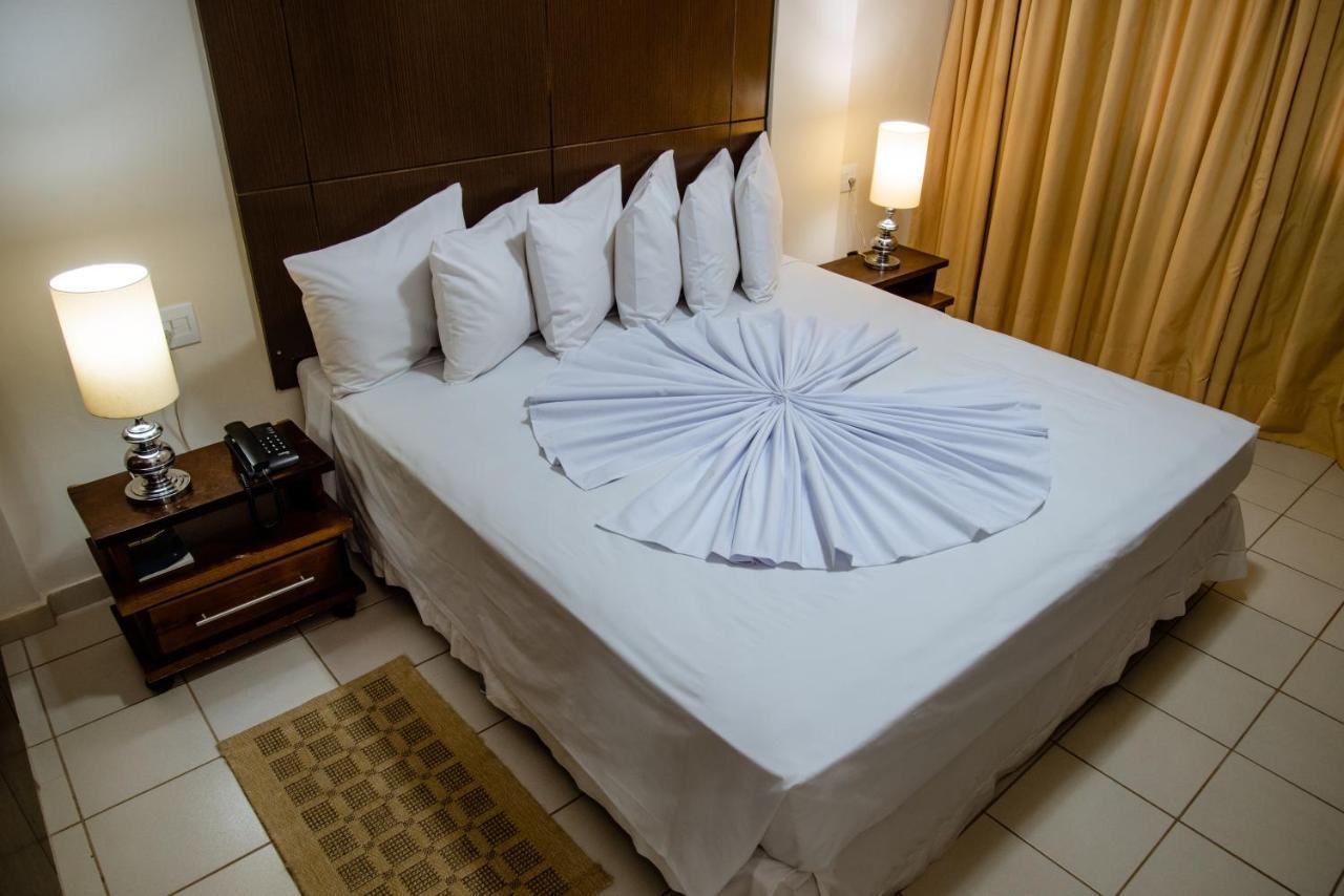 Imperador Palace Hotel Franca Εξωτερικό φωτογραφία